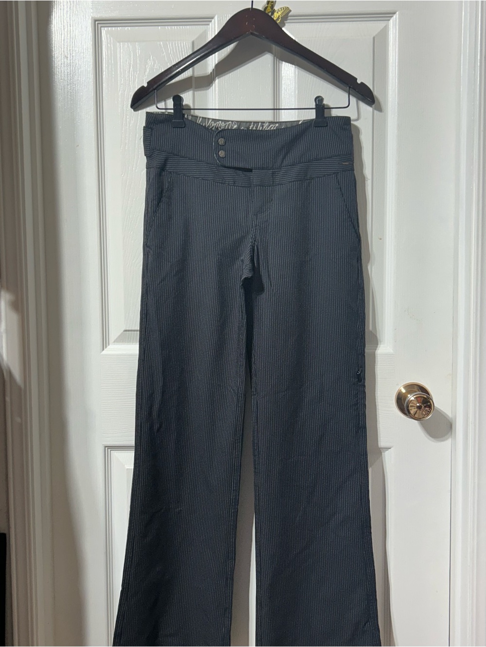 lululemon athletica Black Wide-Leg  Pin Striped Women’s Pants